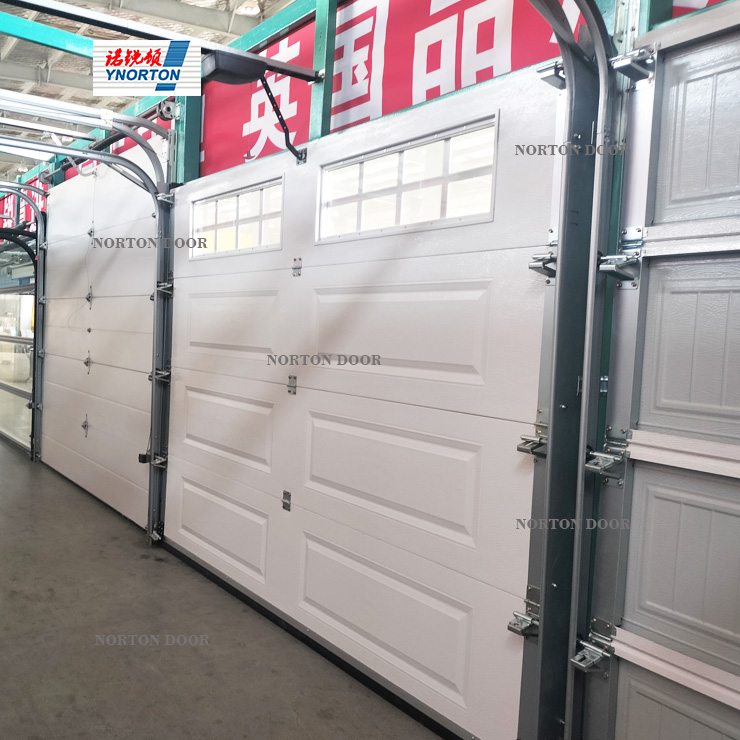 Öt kulcsfontosságú pont a garázskapuk rendszeres karbantartásához: Ezek a trükkök segítenek meghosszabbítani élettartamukat